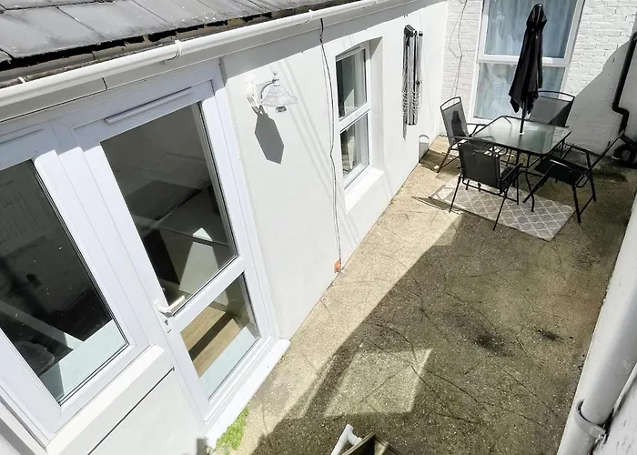 New Apartment In Town Centre